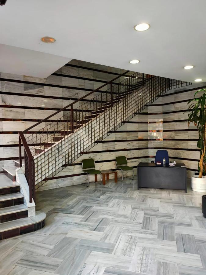 Апартаменты Corazon De Nervion, Excelente Ubicacion, Opcion Parking Севилья Экстерьер фото